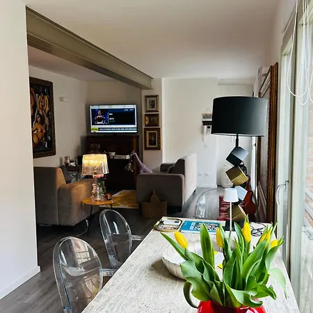 Leocorno 2 Guest house